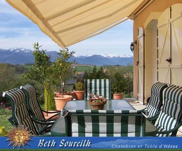 Beth Soureilh Adults Only Bed & Breakfast Coarraze Exterior photo