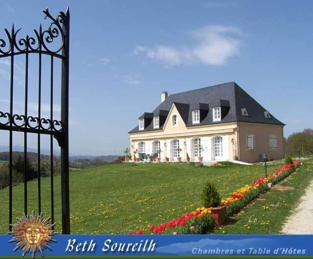 Beth Soureilh Adults Only Bed & Breakfast Coarraze Exterior photo